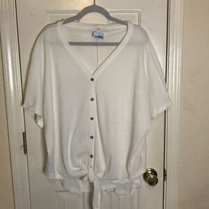 NWT Women's White V-Neck Button Down Half‎ Sleeves Top Size XXL